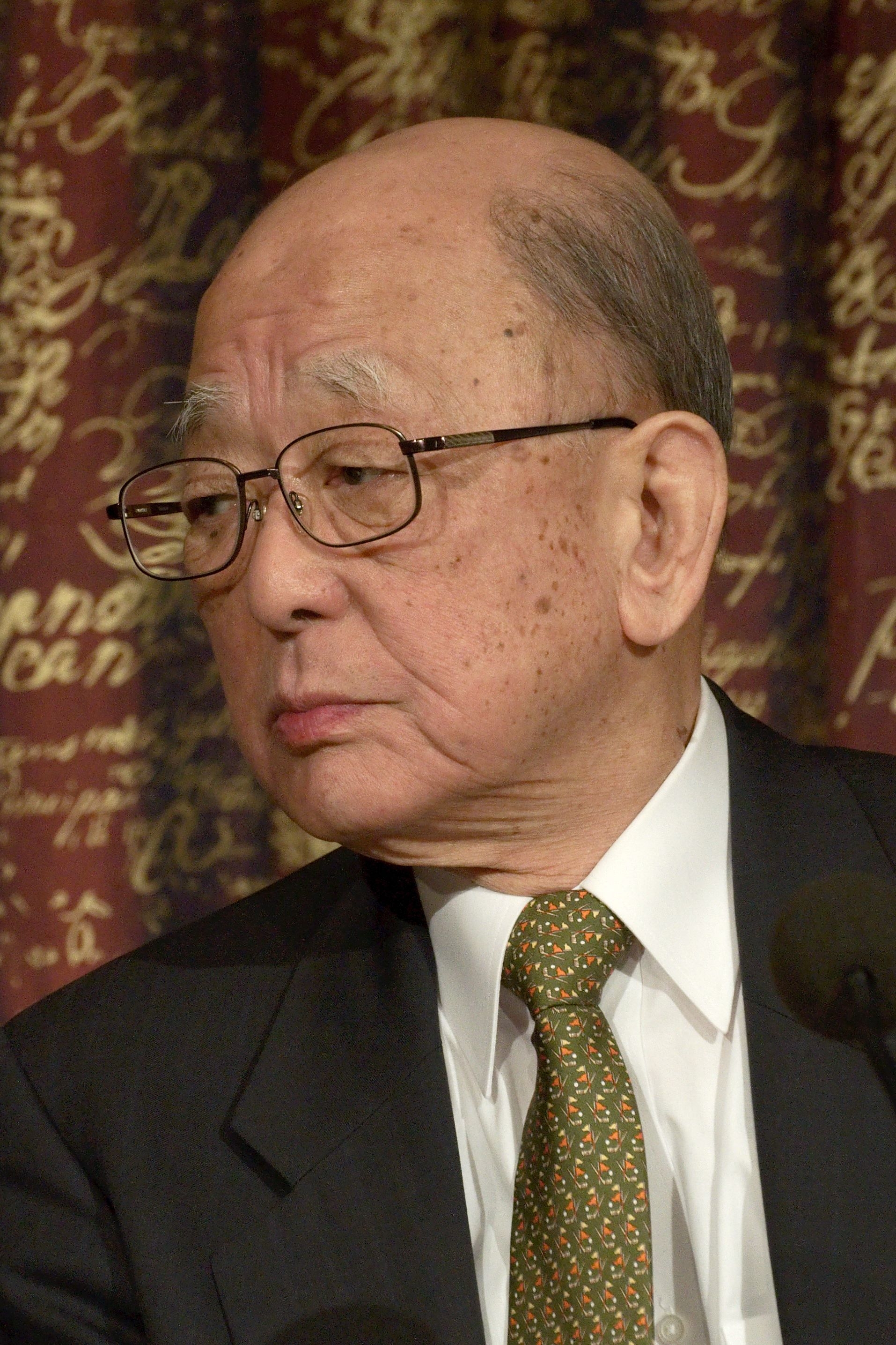 auteur Akira Suzuki