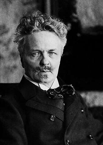 auteur August Strindberg de la citation En essayant l'impossible, on peut atteindre le plus haut niveau du possible.