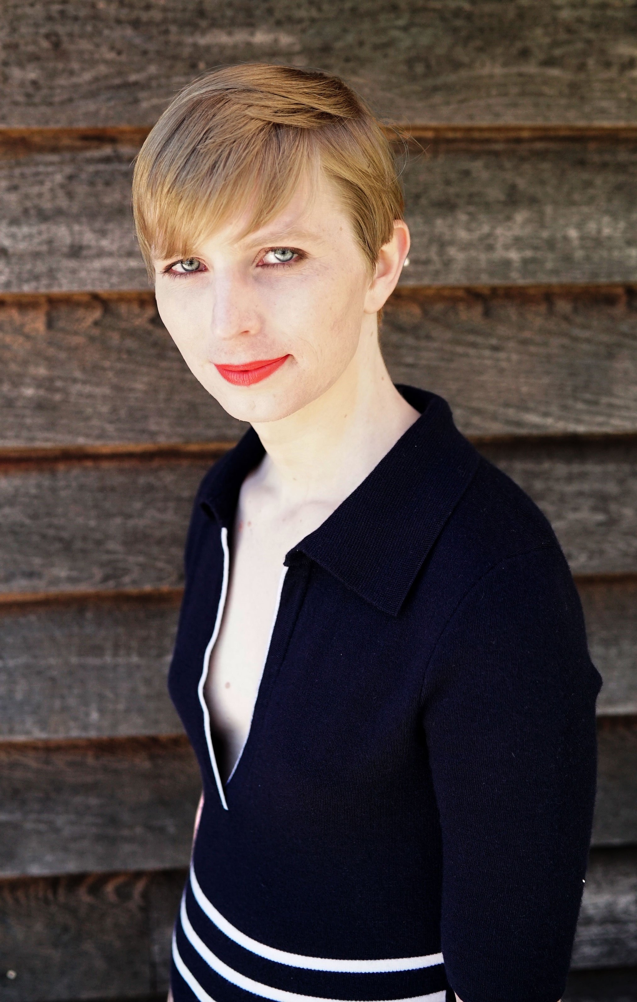 auteur Chelsea Manning de la citation La lutte pour la justice pour la communauté transgenre est largement invisible pour nos concitoyens, malgré la discrimination systématique rampante des personnes trans - celles dont l'identité de genre diffère du sexe qui leur a été attribué à la naissance.