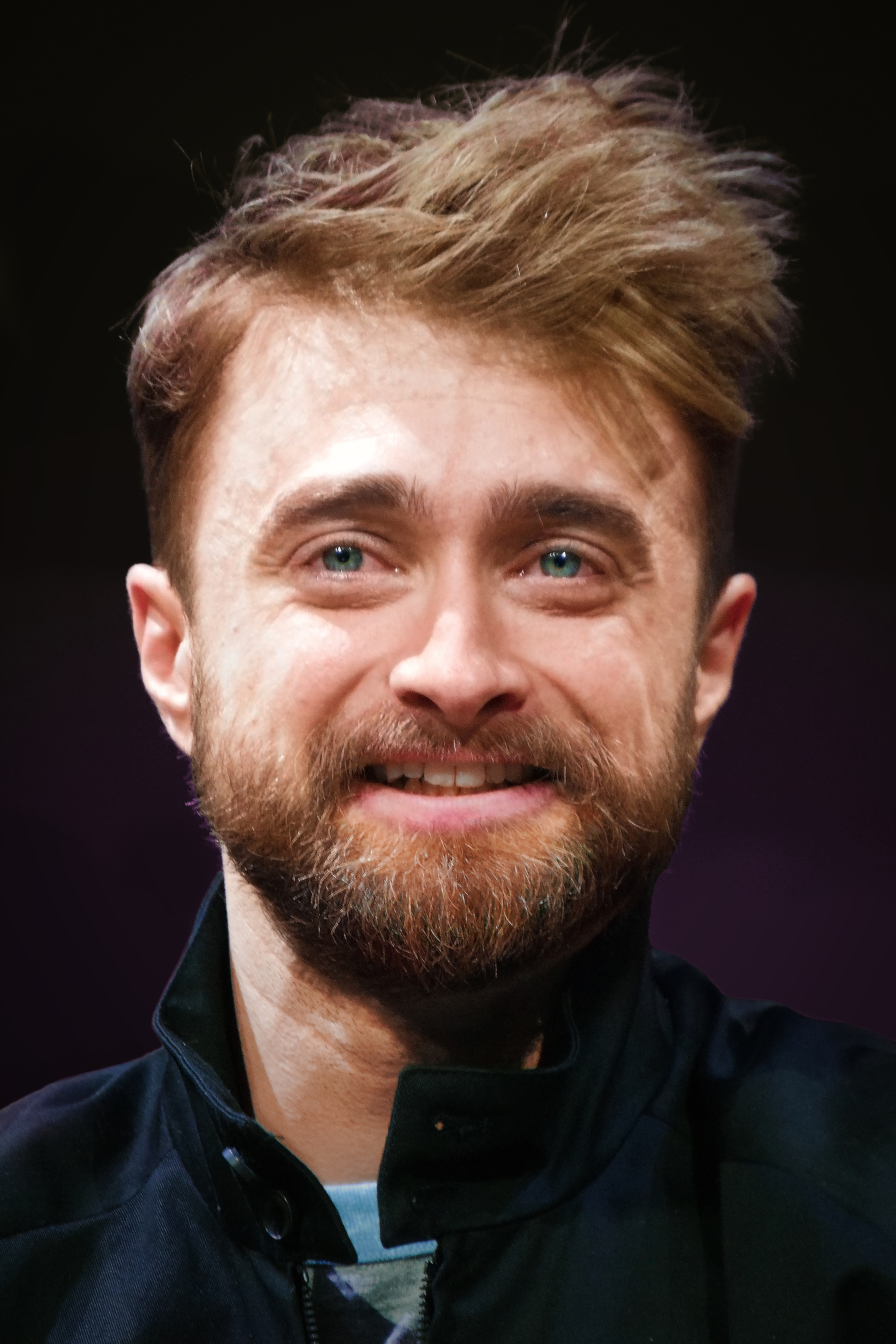 auteur Daniel Radcliffe de la citation Je me vois faire des films Harry Potter tant que je l'apprécie et tant qu'ils vont me défier en tant qu'acteur. Je veux être un acteur - c'est mon aspiration - donc je veux faire d'autres films. Je veux écrire quelque chose et je veux diriger quelque chose!