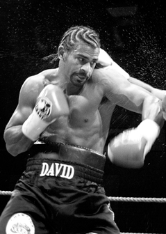 auteur David Haye de la citation C'est ce que j'aime vraiment dans la boxe: peu importe comment vous faites, vous pouvez toujours avoir une vie normale.