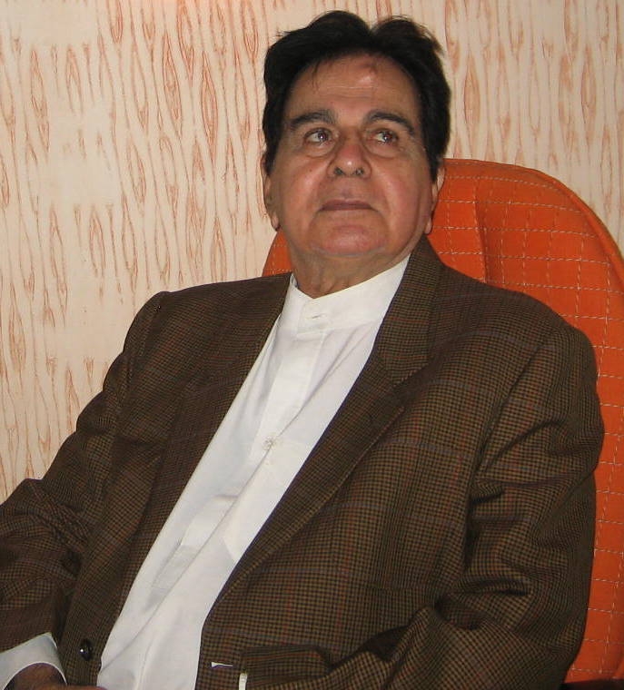 auteur Dilip Kumar