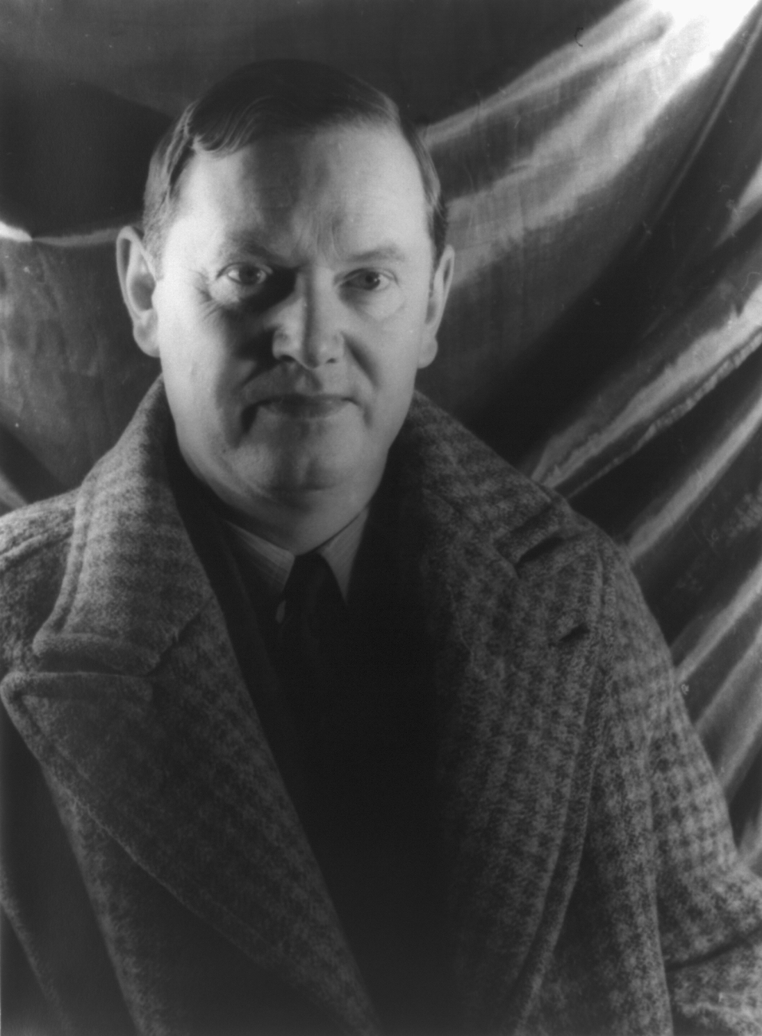 auteur Evelyn Waugh de la citation J'ai toujours été mauvais. Je serai probablement à nouveau mauvais, puni à nouveau. Mais plus je suis pire, plus j'ai besoin de Dieu. Je ne peux pas m'arrêter de sa miséricorde. ... ou c'est peut-être une bonne affaire entre moi et Dieu, que si j'abandonne cette seule chose, je veux tellement, aussi mauvaise, il ne désespéra pas tout à fait à la fin.