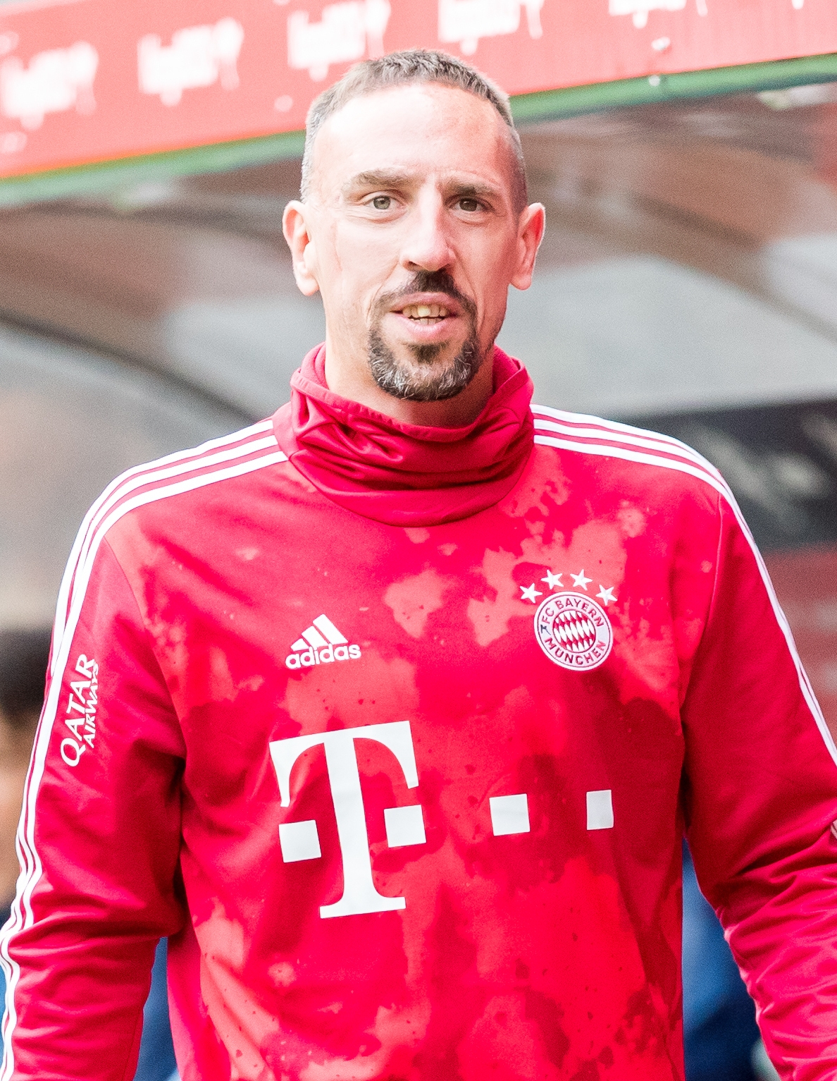 auteur Franck Ribery de la citation Peut-être que je vais quitter après mon séjour au Bayern; Peut-être que je jouerai ailleurs pour un an de plus.