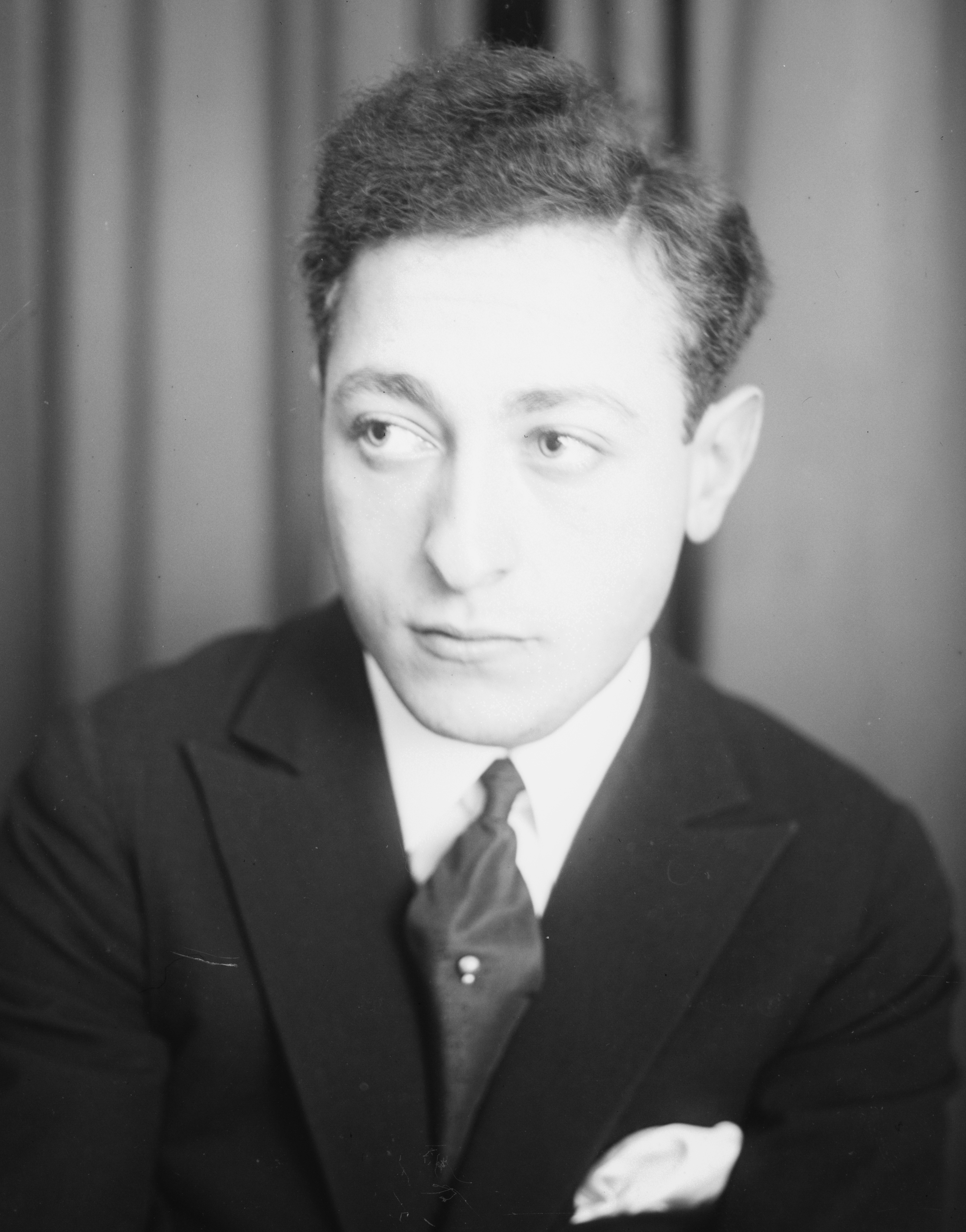 auteur Jascha Heifetz de la citation Just Make It (sa nécrologie): Né en Russie, première leçon à 3 ans, débuts à 7 ans, débuts en Amérique en 1917.