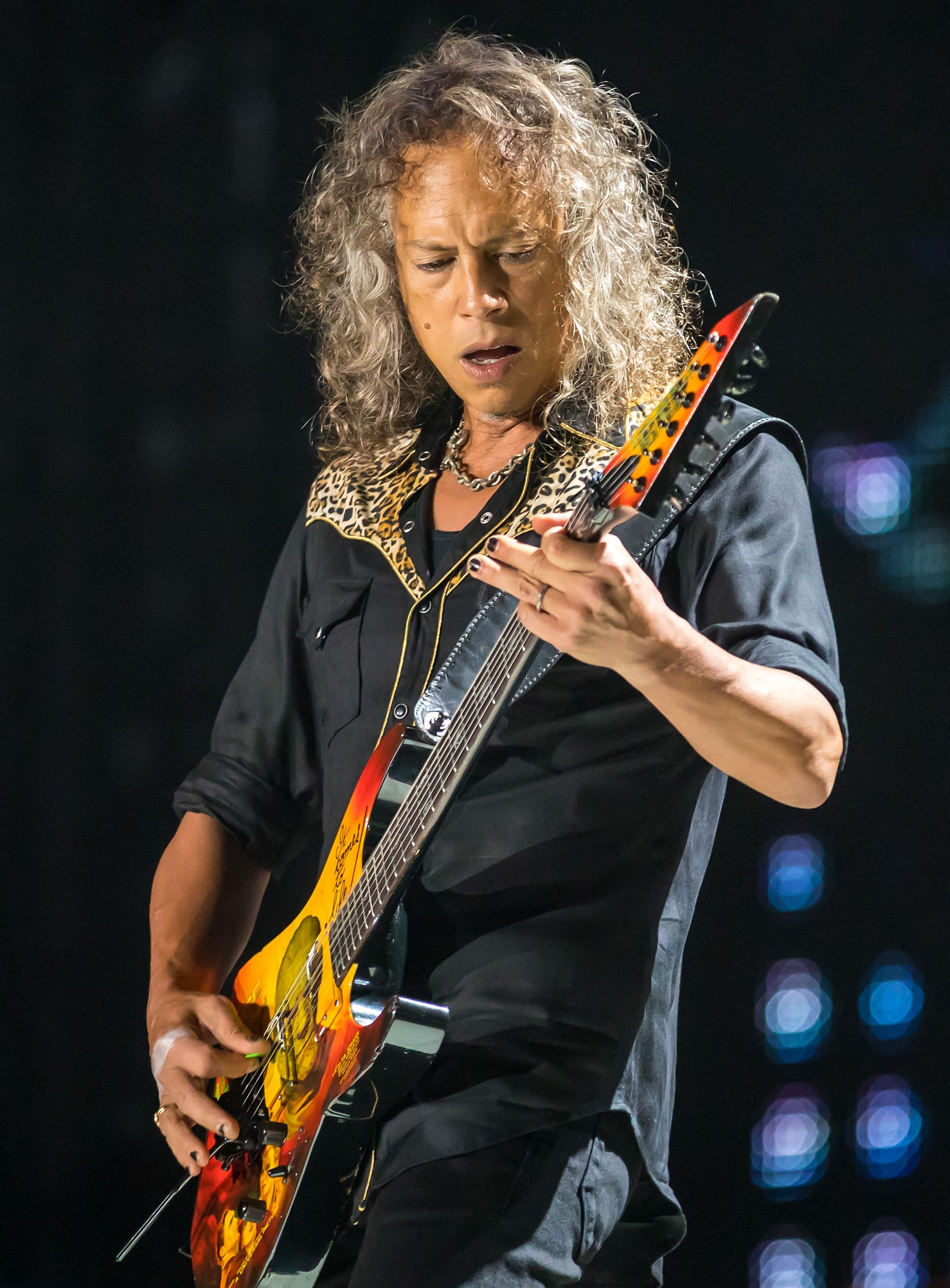 auteur Kirk Hammett de la citation Après des mois à jouer de l'air guitar sur "Free Bird", ce qui m'a vraiment fait aimer la guitare, c'est de regarder un documentaire sur Jimi Hendrix et d'écouter la bande originale de Woodstock. En écoutant sa version de "Star Spangled Banner" et "Purple Haze". Mon frère jouait de la guitare acoustique et, l'idolâtrant, je me suis dit : « Je vais acheter une guitare.
