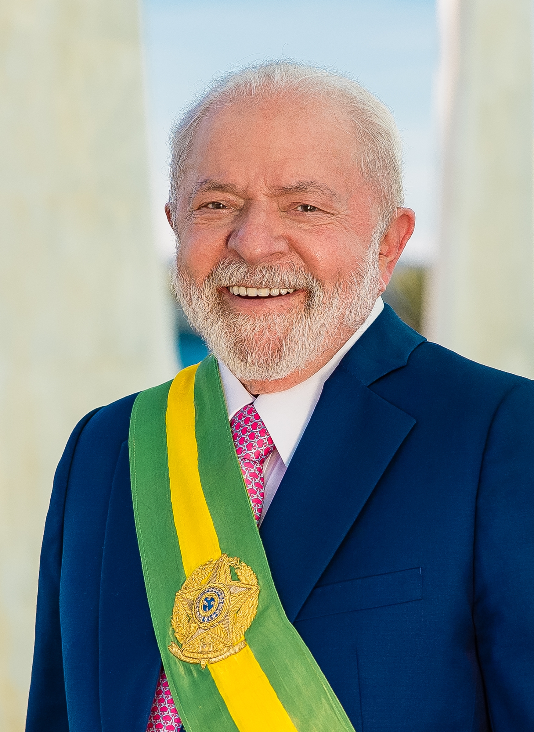 auteur Luiz Inacio Lula da Silva de la citation Au Brésil, un pauvre homme va en prison quand il vole. Lorsqu'un homme riche vole, il devient ministre.