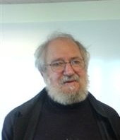 auteur Seymour Papert de la citation Ce n'est pas ce que vous savez sur l'ordinateur qui est important, mais votre capacité à faire des choses avec. En étudiant le français dans un cadre académique, vous en savez beaucoup, mais généralement, vous ne pouvez pas vous exprimer bien ou avoir une conversation intéressante avec.