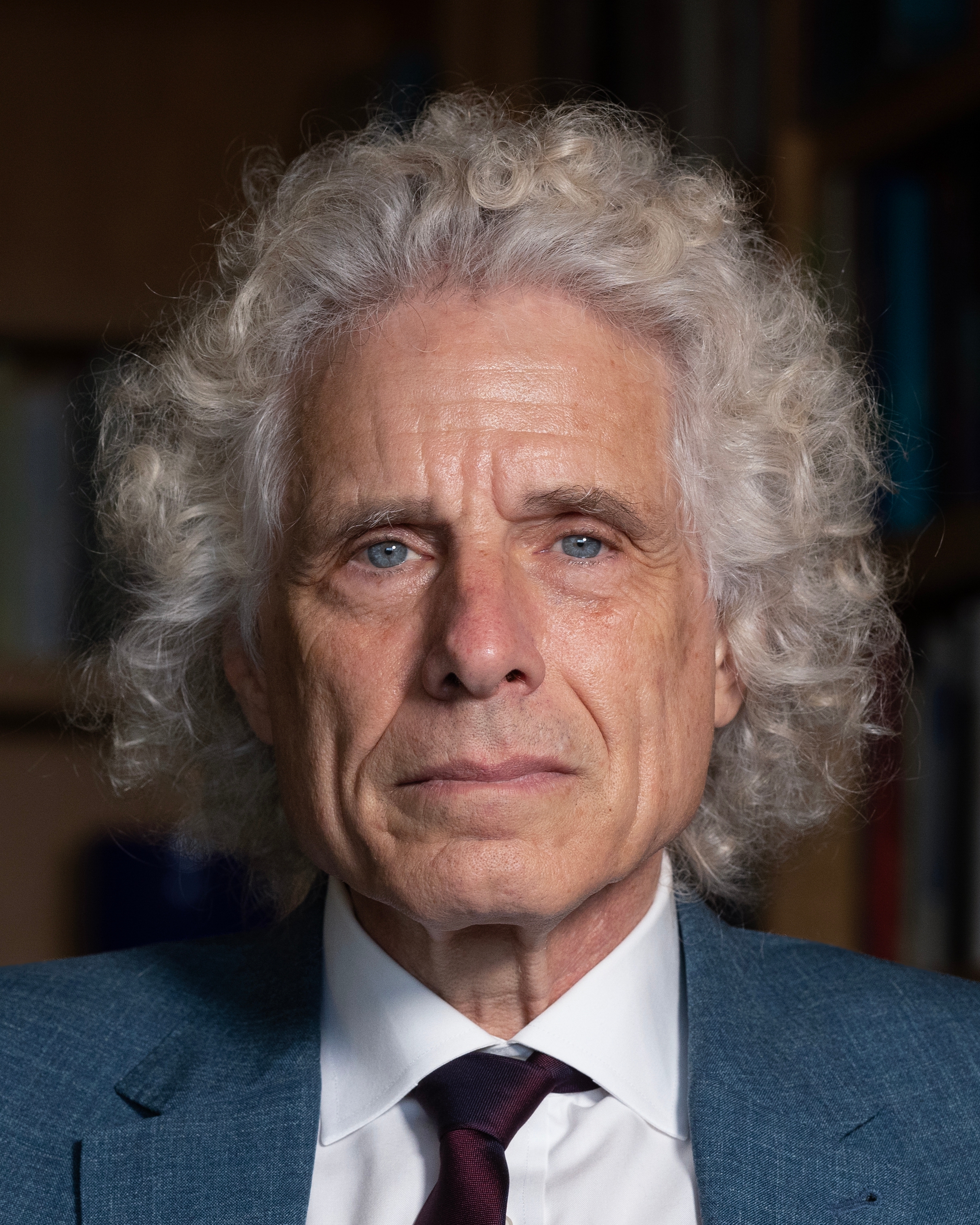 auteur Steven Pinker de la citation Pourquoi les gens croient-ils qu'il y a des implications dangereuses de l'idée que l'esprit est un produit du cerveau, que le cerveau est organisé en partie par le génome, et que le génome était façonné par la sélection naturelle?