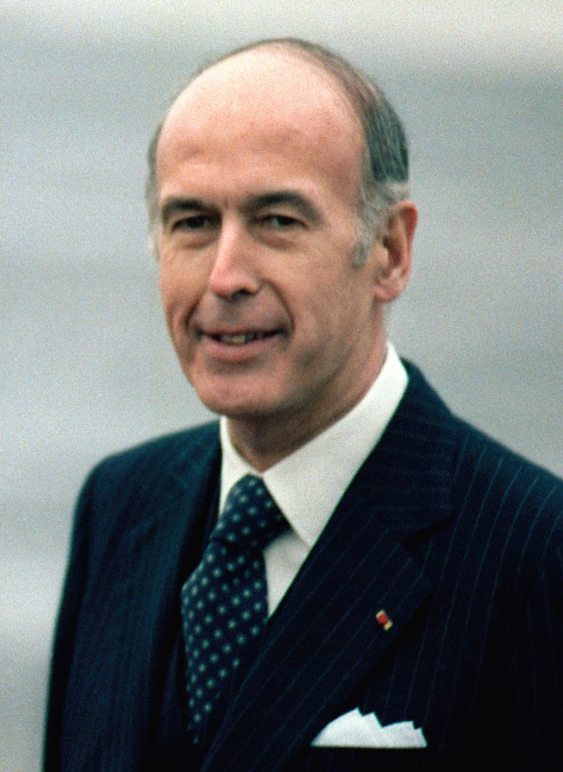 auteur Valéry Giscard d'Estaing de la citation La télévision est le premier pouvoir en France, et non le quatrième.